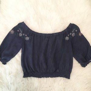 Quarter sleeve blouse